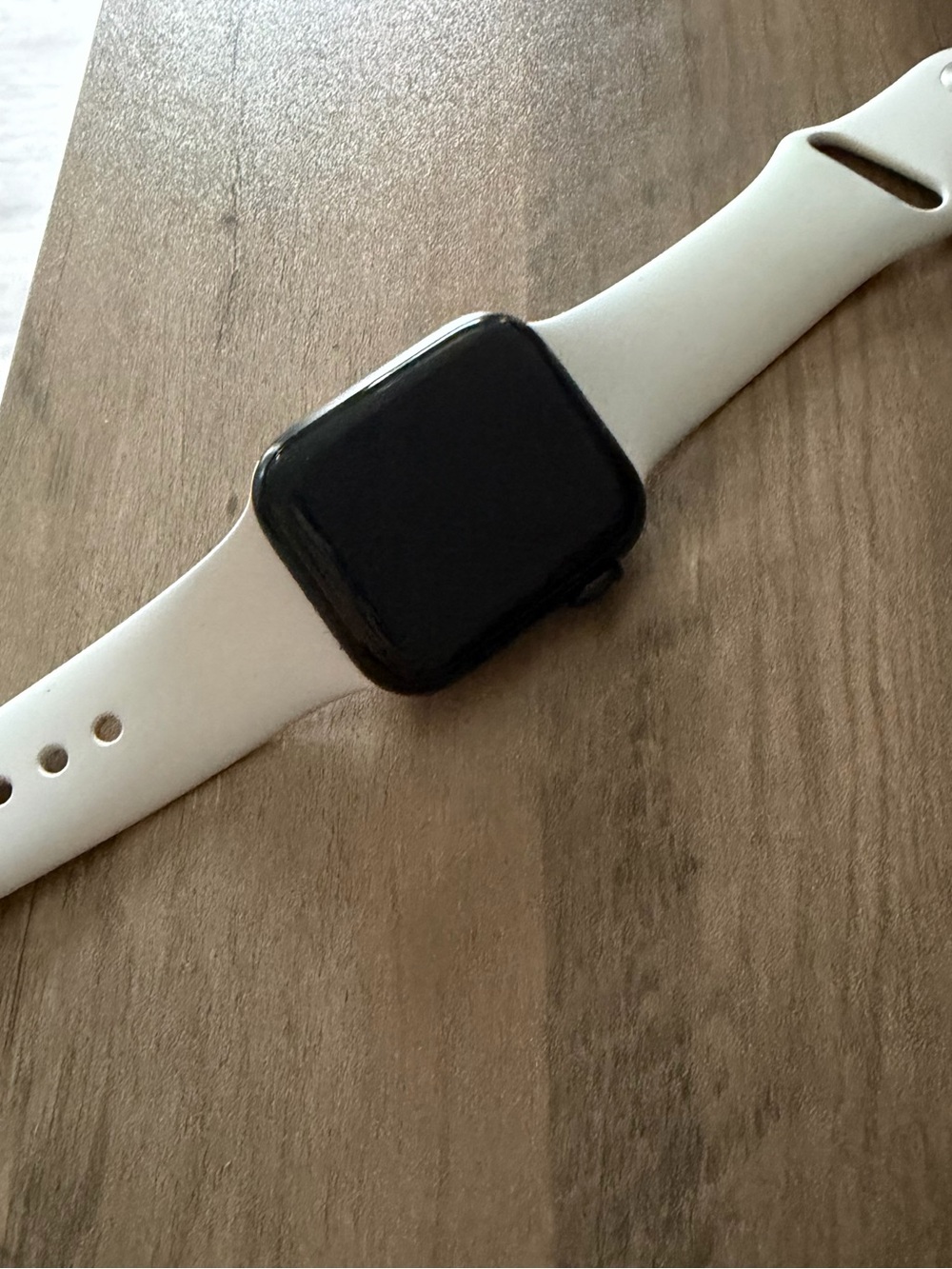 Apple Watch SE with White Band